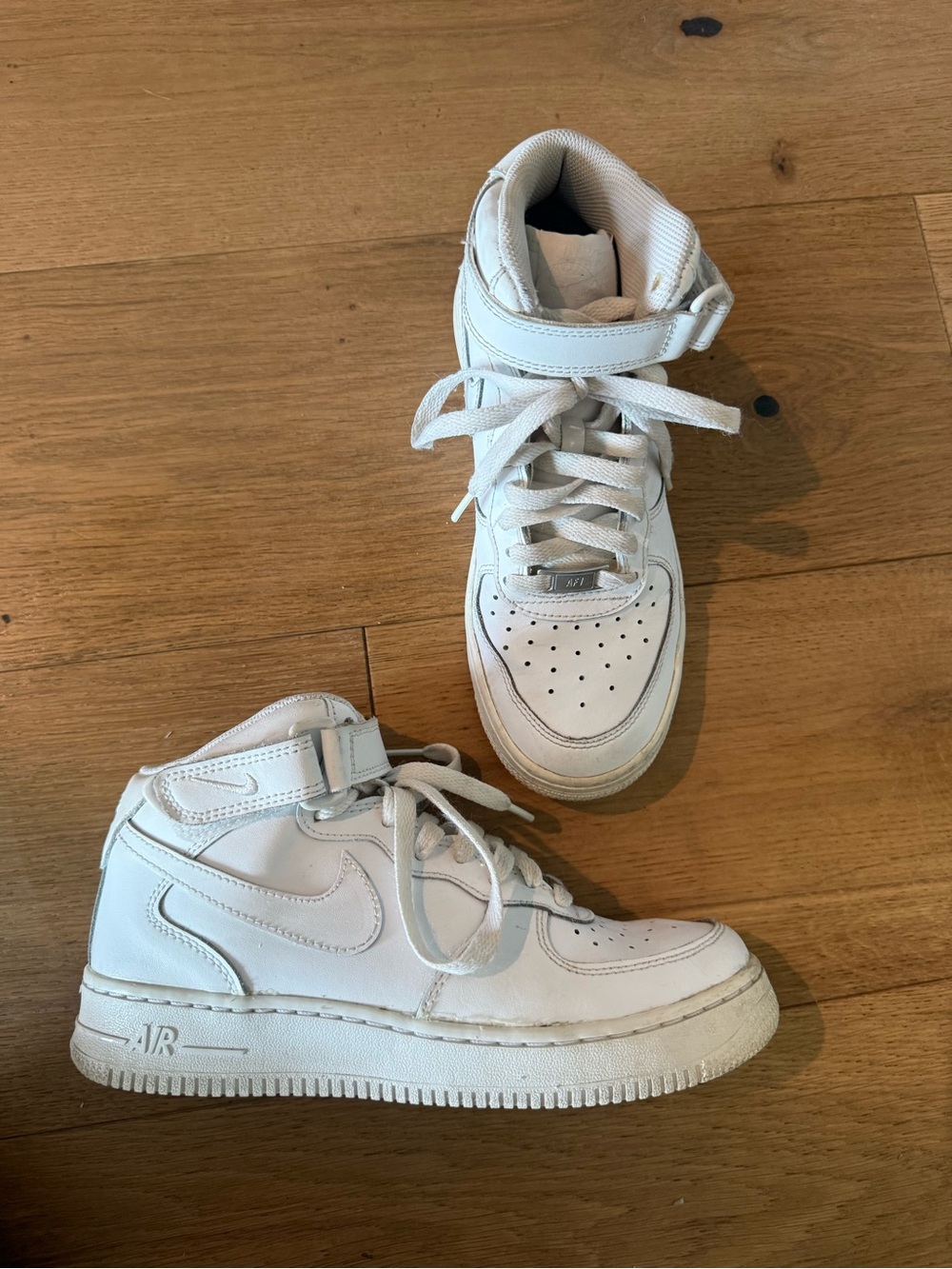 Nike White High-Top Leather Sneakers with Strap. Size 5.5 Mens/ 7 Womens